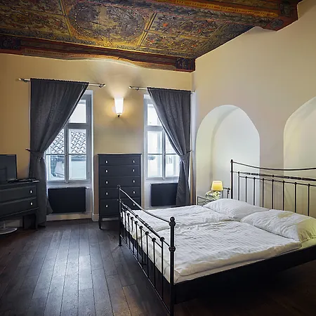U Tri Bubnu Szálloda 3*