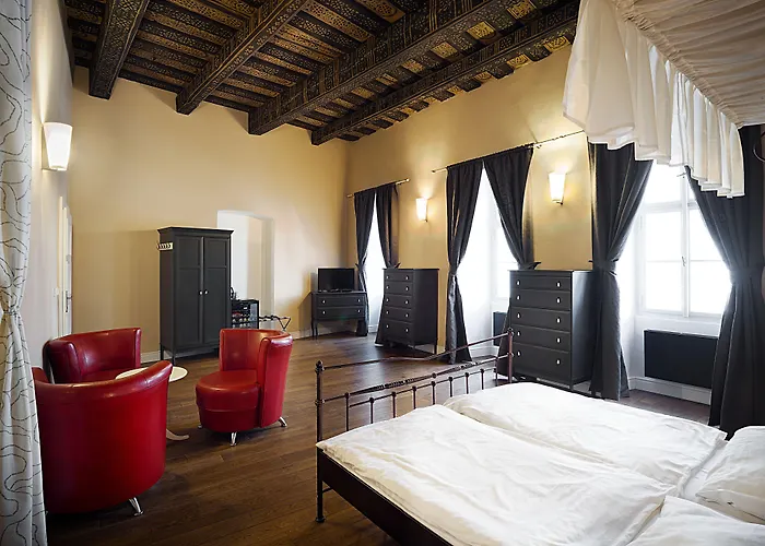 U Tri Bubnu Hotel 3*